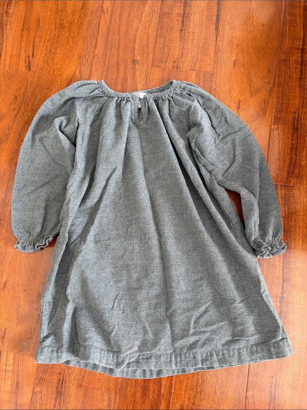 Petite Plume Girls' Gray Long-Sleeve Nightgown - Cozy Knit Sleepwear